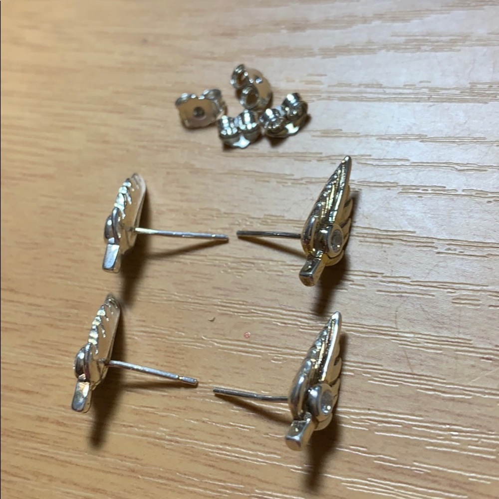 Silver leaf studs - Picture 3 of 3